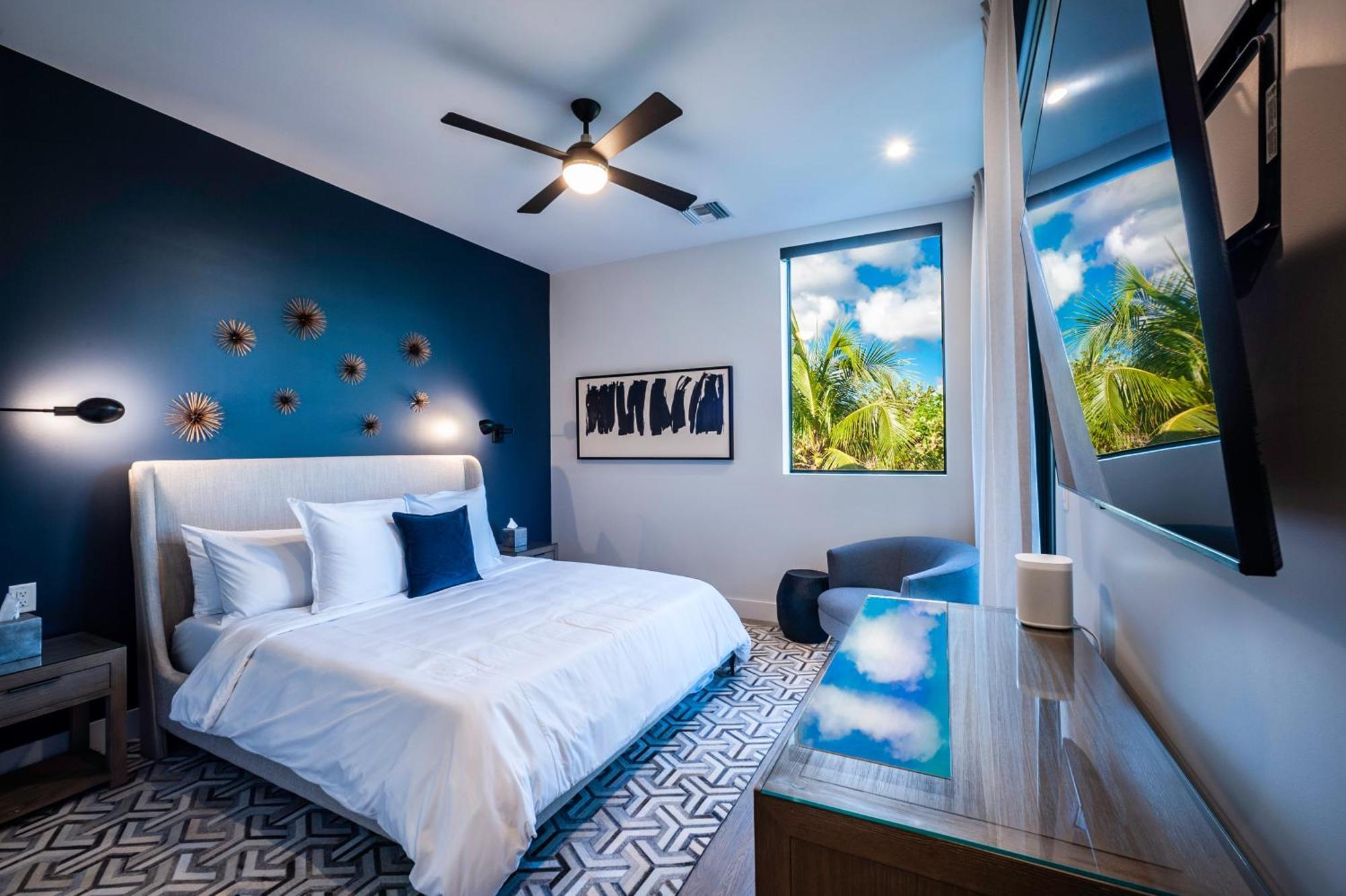 Black Urchin Boutique Resort Bodden Town Szoba fotó